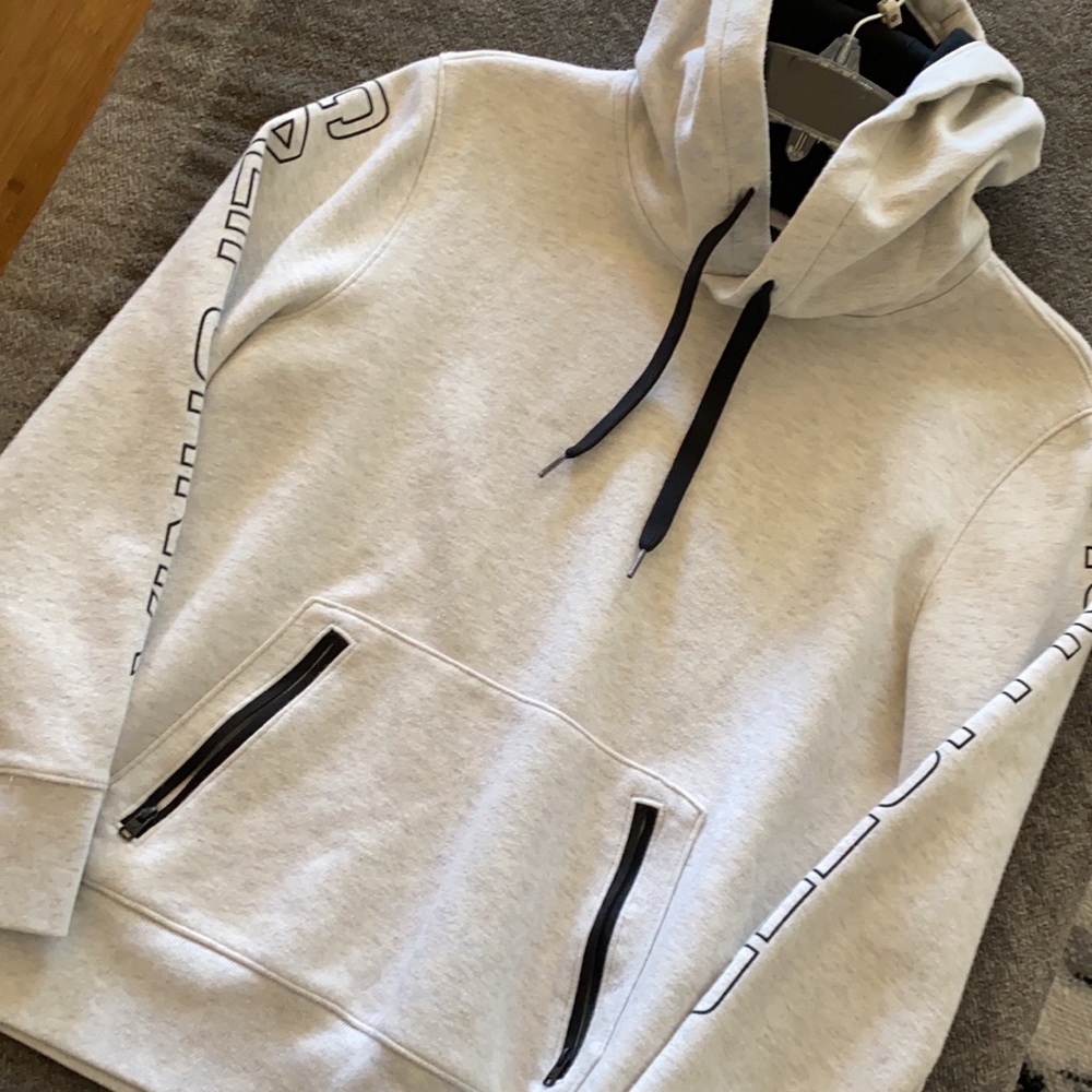 Hollister men’s XS EUC